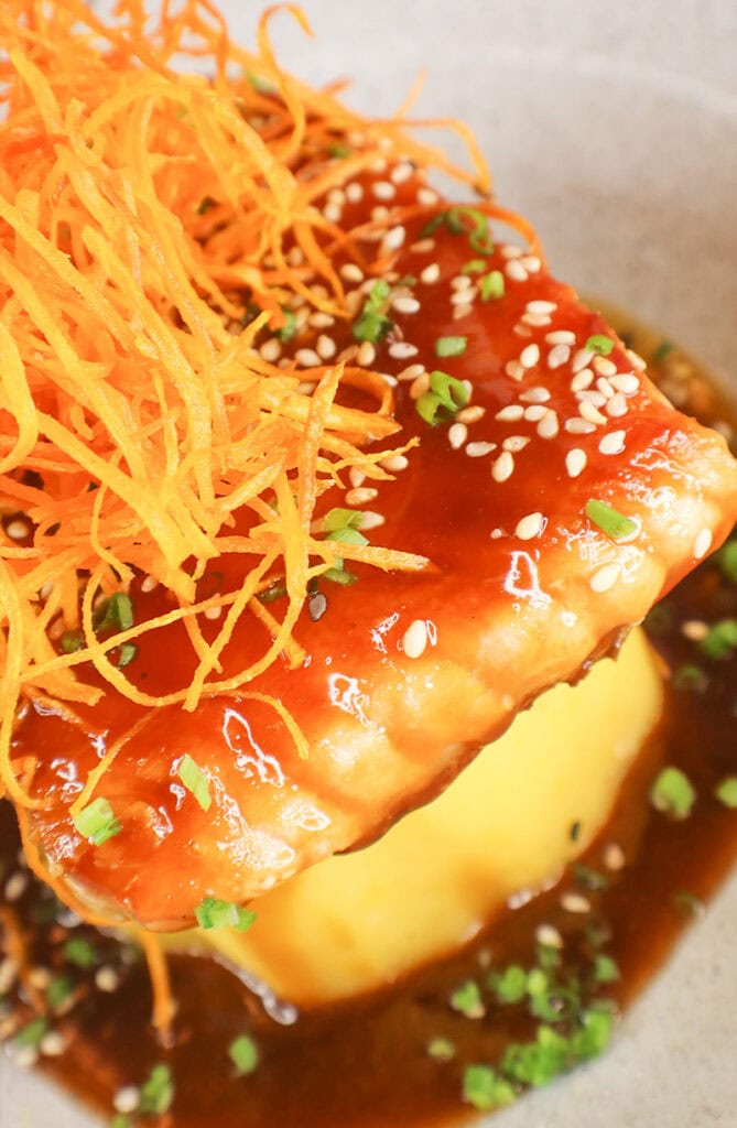 el delicioso salmon soy sushi